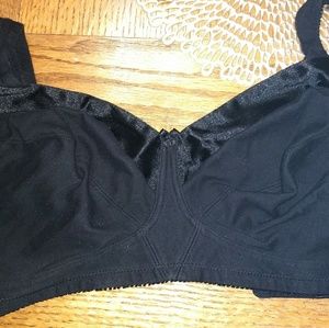 🛍️🛍️🛍️New black bra